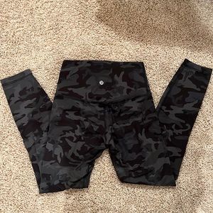 Green camo lulu Align leggings